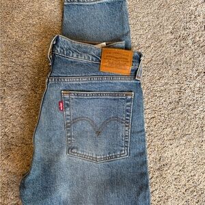 Levi's Classic Blue Jeans with Leather Patch